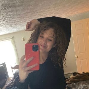 Meet your Posher, Paris